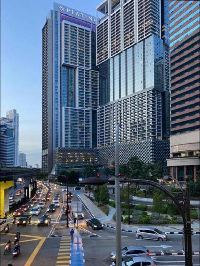 The Platinum Klcc By Infinity Pool Apartment Kuala Lumpur Exterior photo